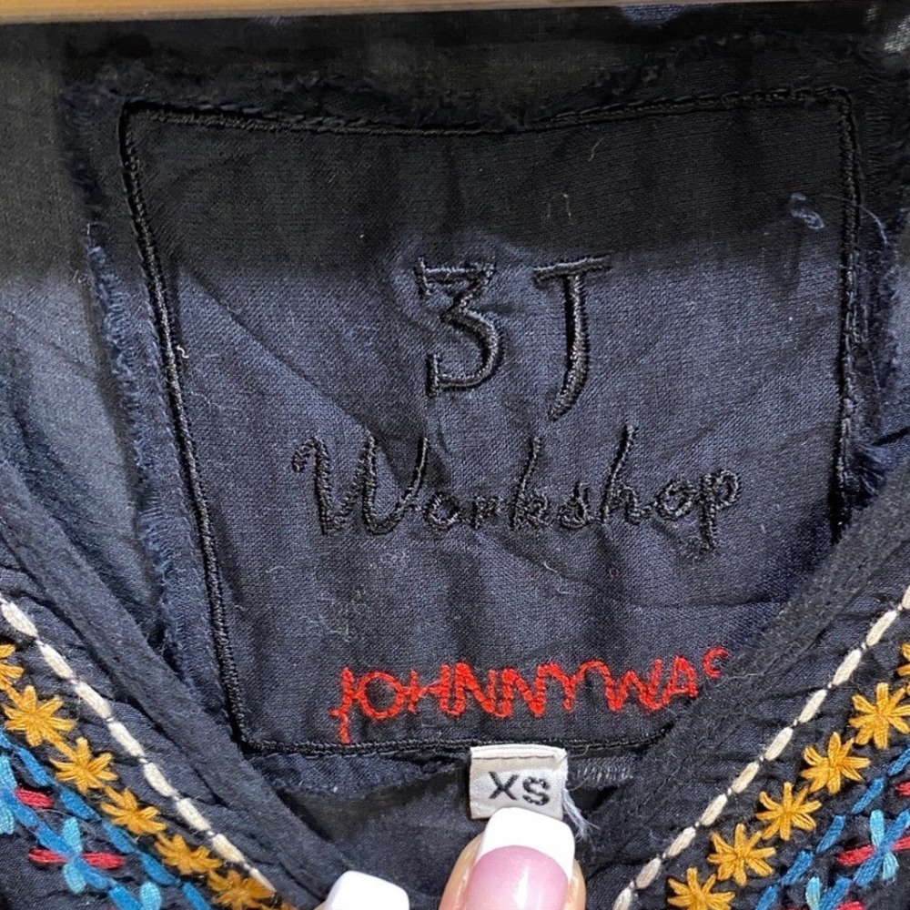 Johnny Was 3J Workshop Embroidered Silk Blend Boho Dress Black XS V-Neck Smocked - Picture 3 of 12